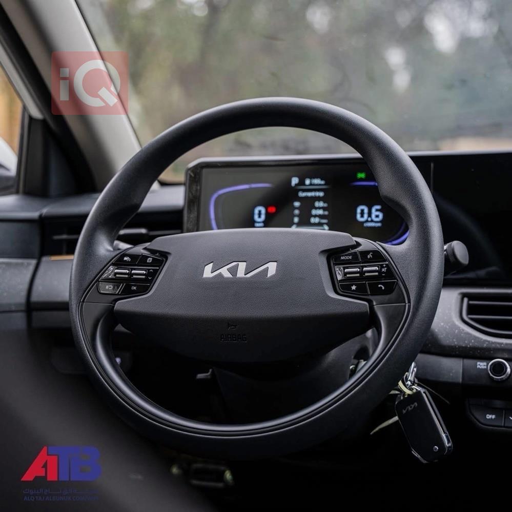 https://cdn.iqcars.io8ced9ef7-d92a-4dd0-9535-588e49cff855_5.jpg